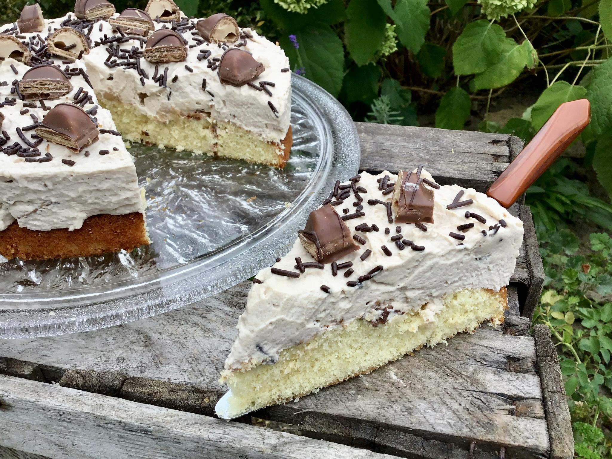 Bueno- Torte