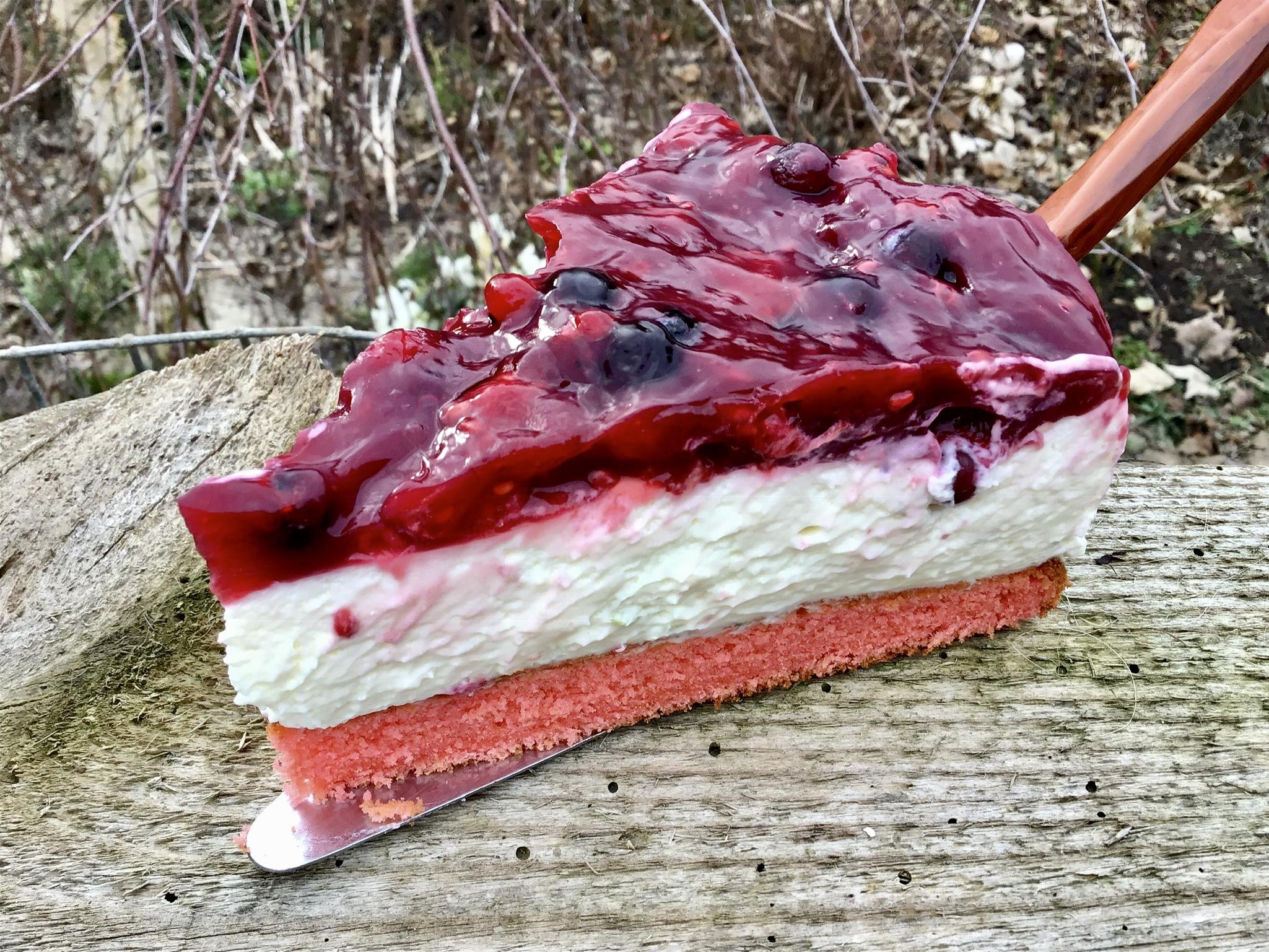 Rote Grütze Torte