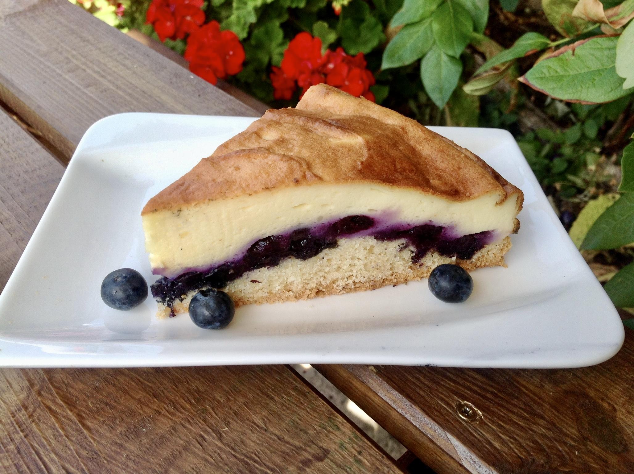 Käsekuchen mit Heidelbeeren