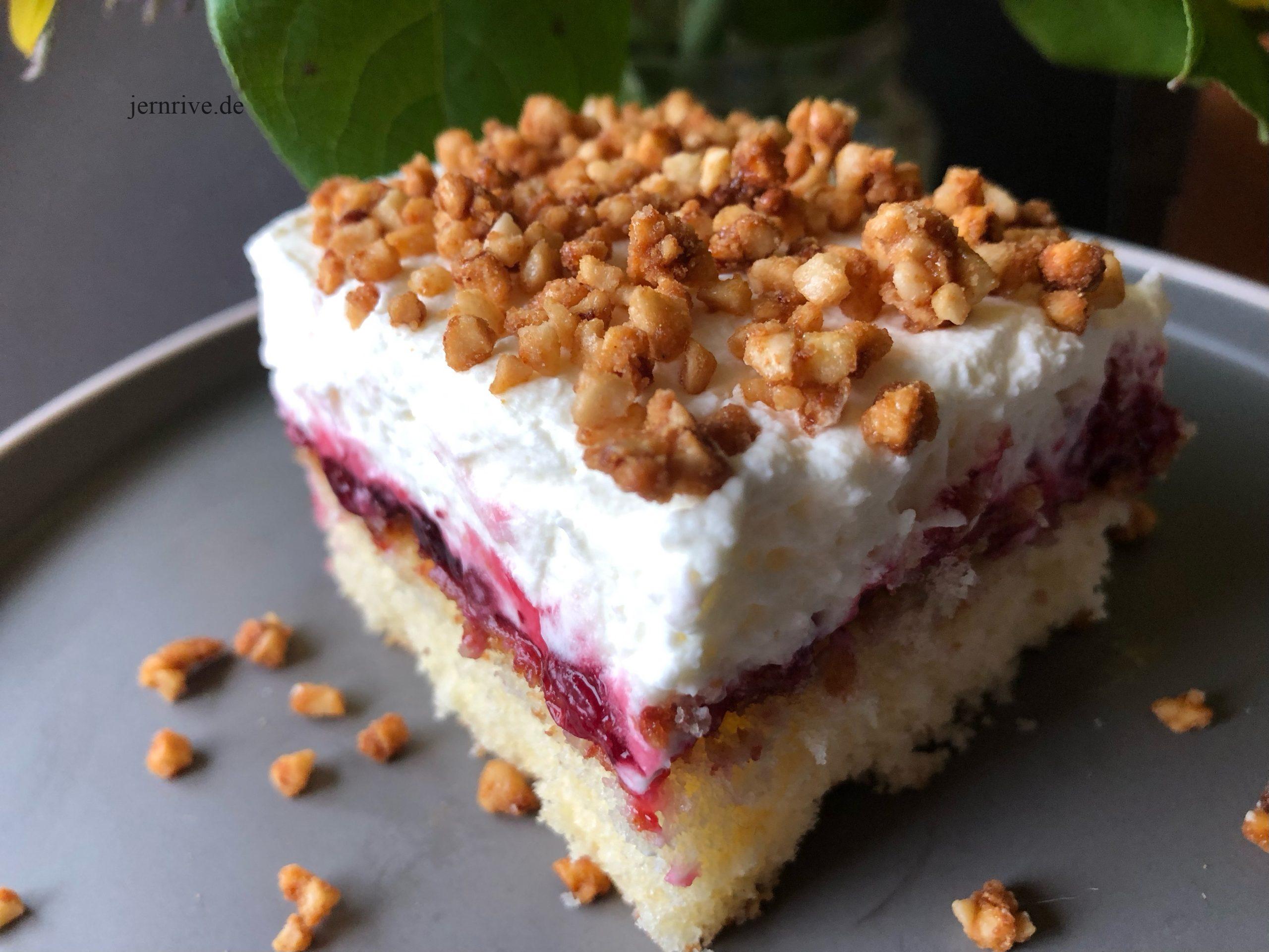 Preiselbeerkuchen mit Mandelkrokant (glutenfrei)
